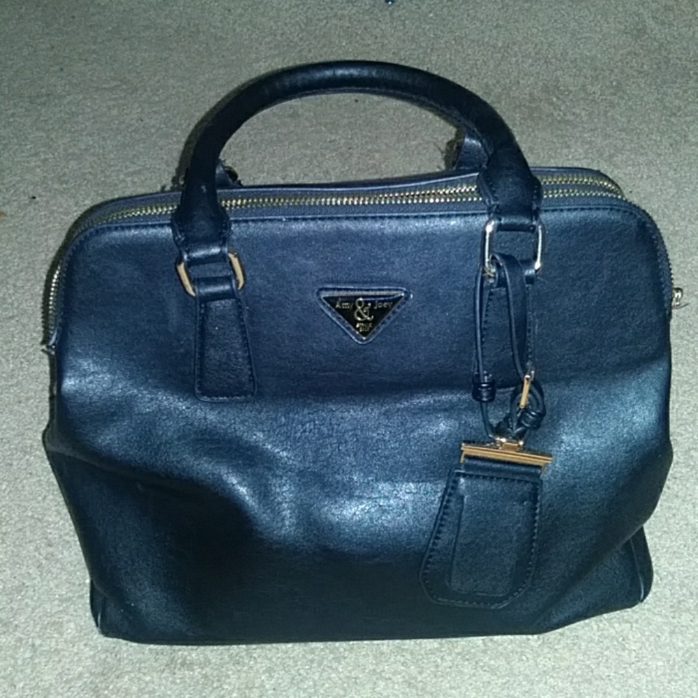Black Purse
